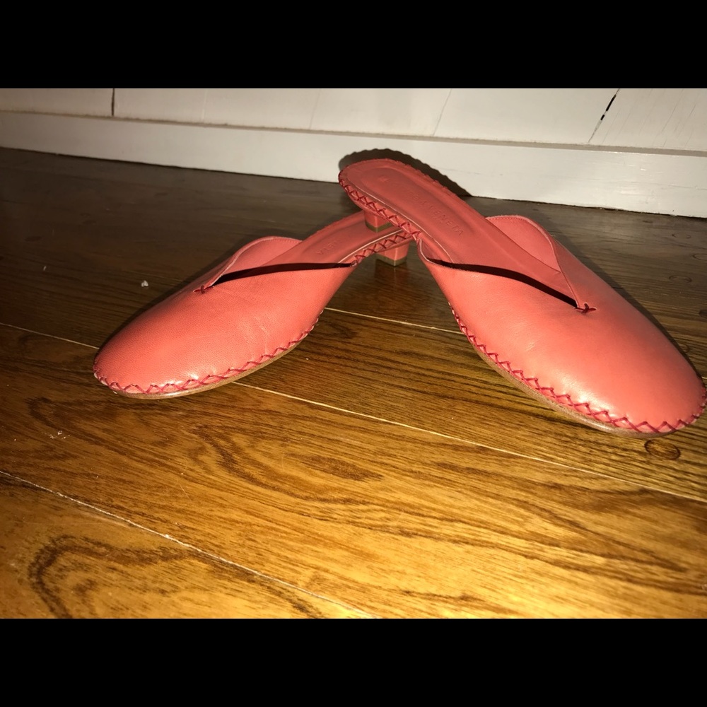 Bottega Veneta Coral Slipper